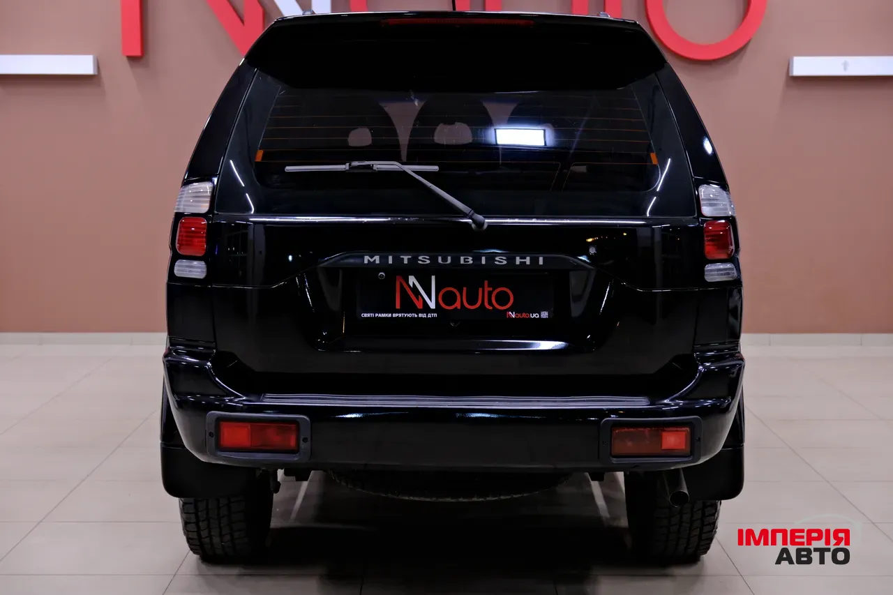 Mitsubishi Pajero Sport - фото 6