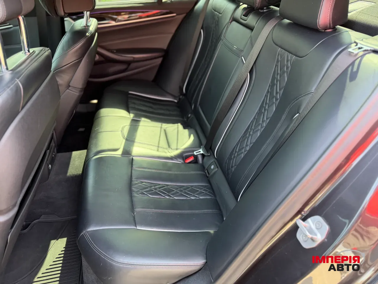 BMW 5 серії - фото 10