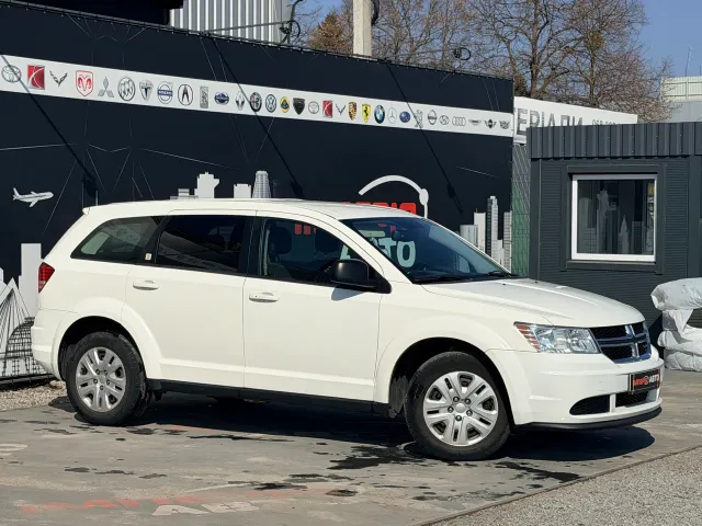 Dodge Journey - фото 1