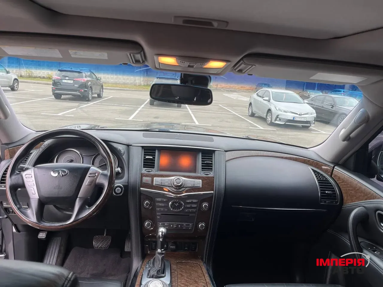 Infiniti QX80 - фото 16