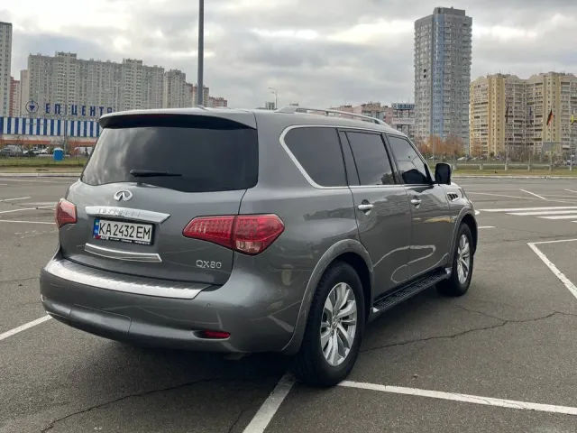 Infiniti QX80 - фото 4