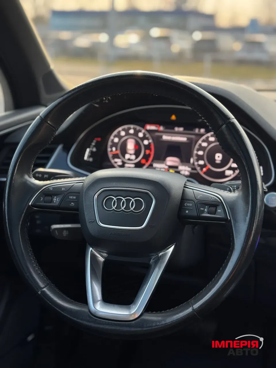 Audi Q7 - фото 16