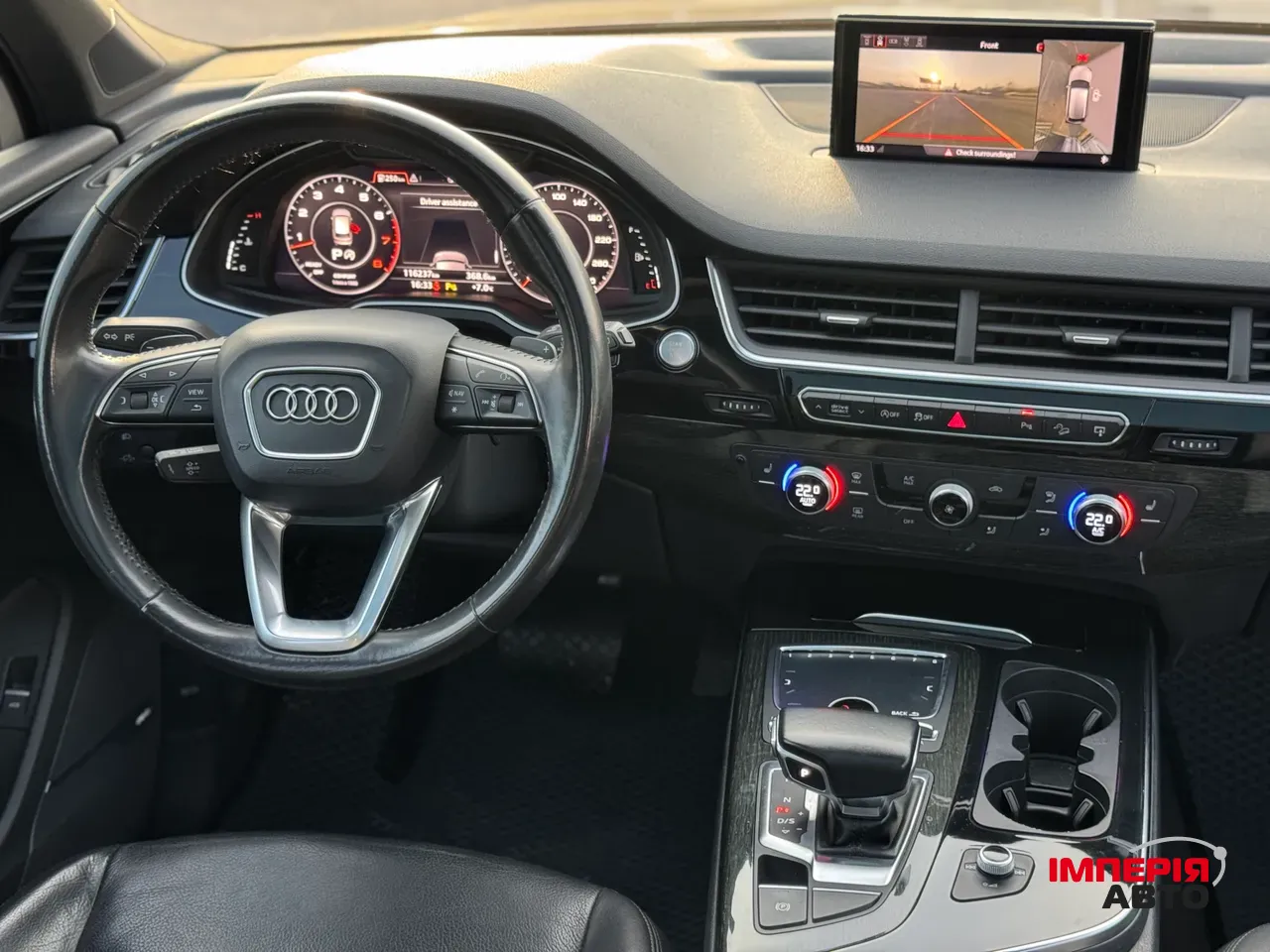 Audi Q7 - фото 15