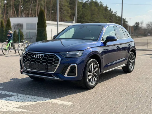 Audi Q5 - фото 3