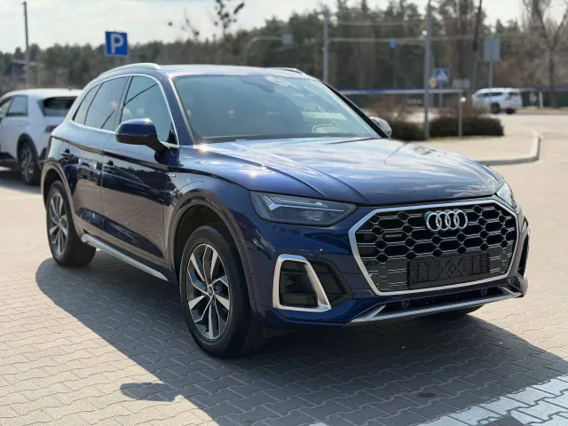 Audi Q5 - фото 5