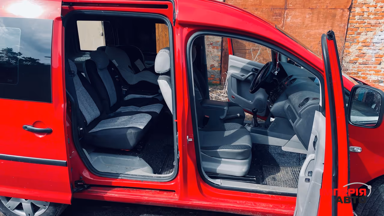 Volkswagen Caddy - фото 3