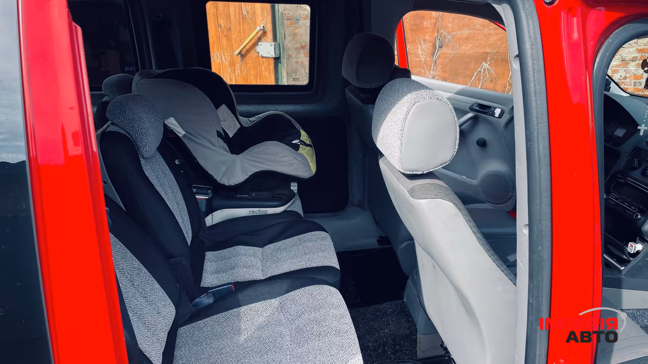 Volkswagen Caddy - фото 5
