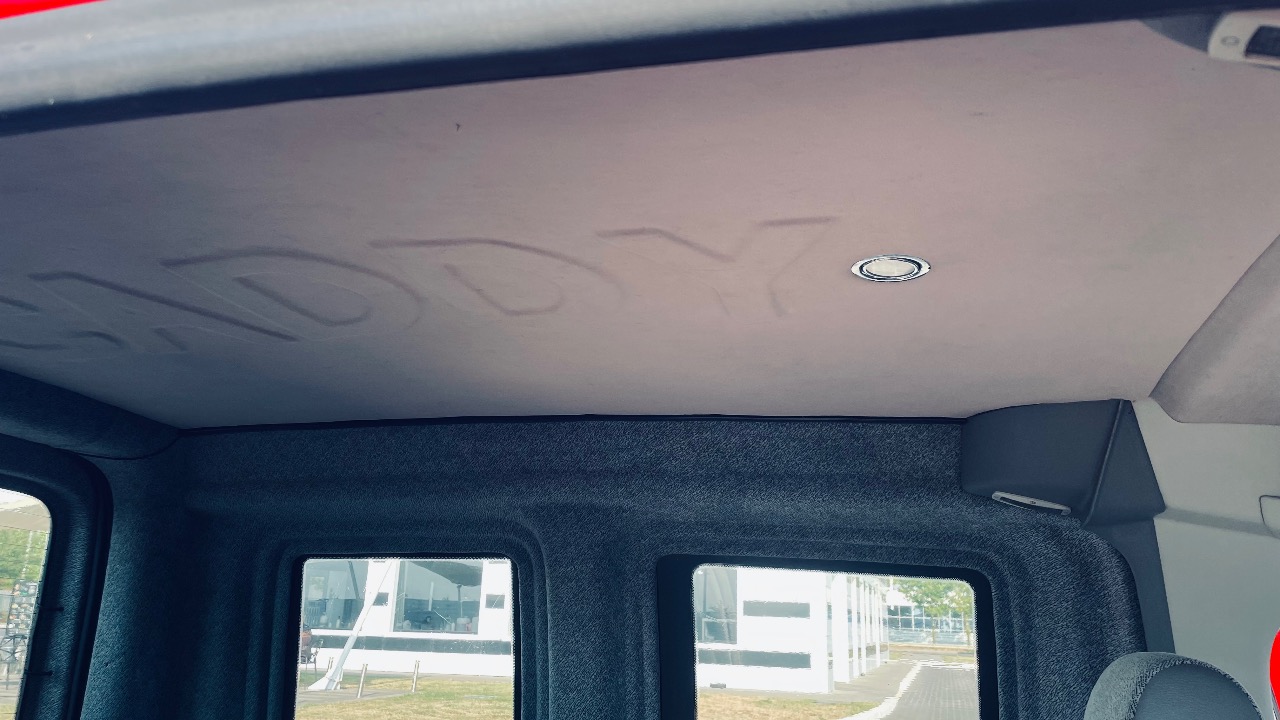 Volkswagen Caddy - фото 12