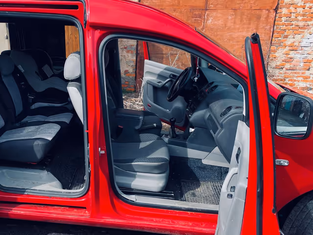 Volkswagen Caddy - фото 3