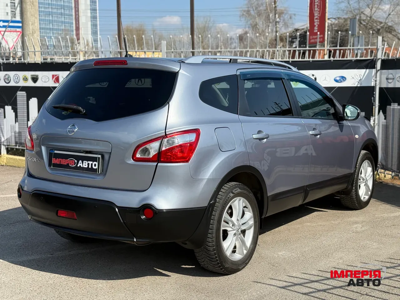 Nissan Qashqai - фото 4