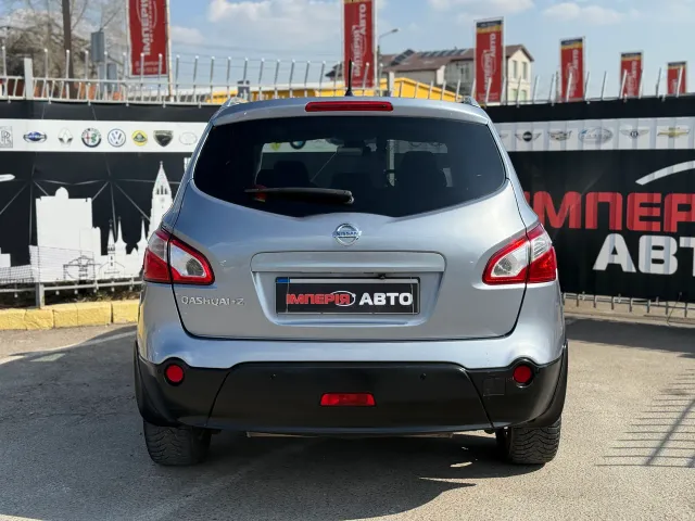 Nissan Qashqai - фото 5