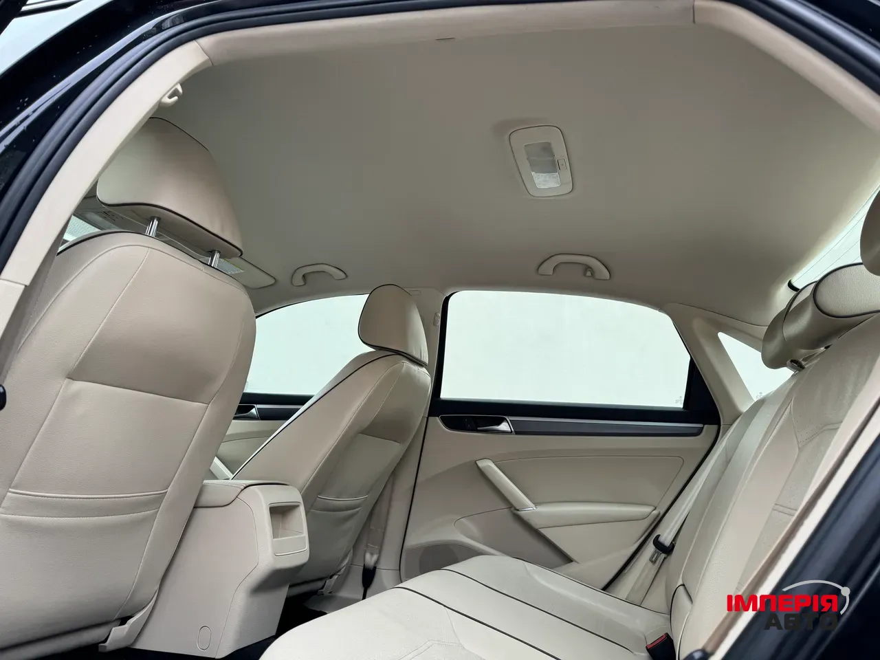 Volkswagen Passat USA/NMS - фото 30