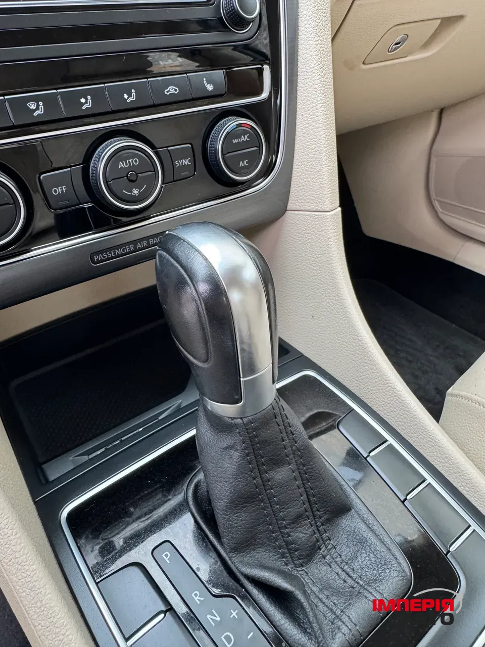 Volkswagen Passat USA/NMS - фото 24