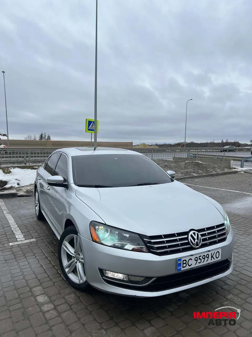 Volkswagen Passat - фото 2