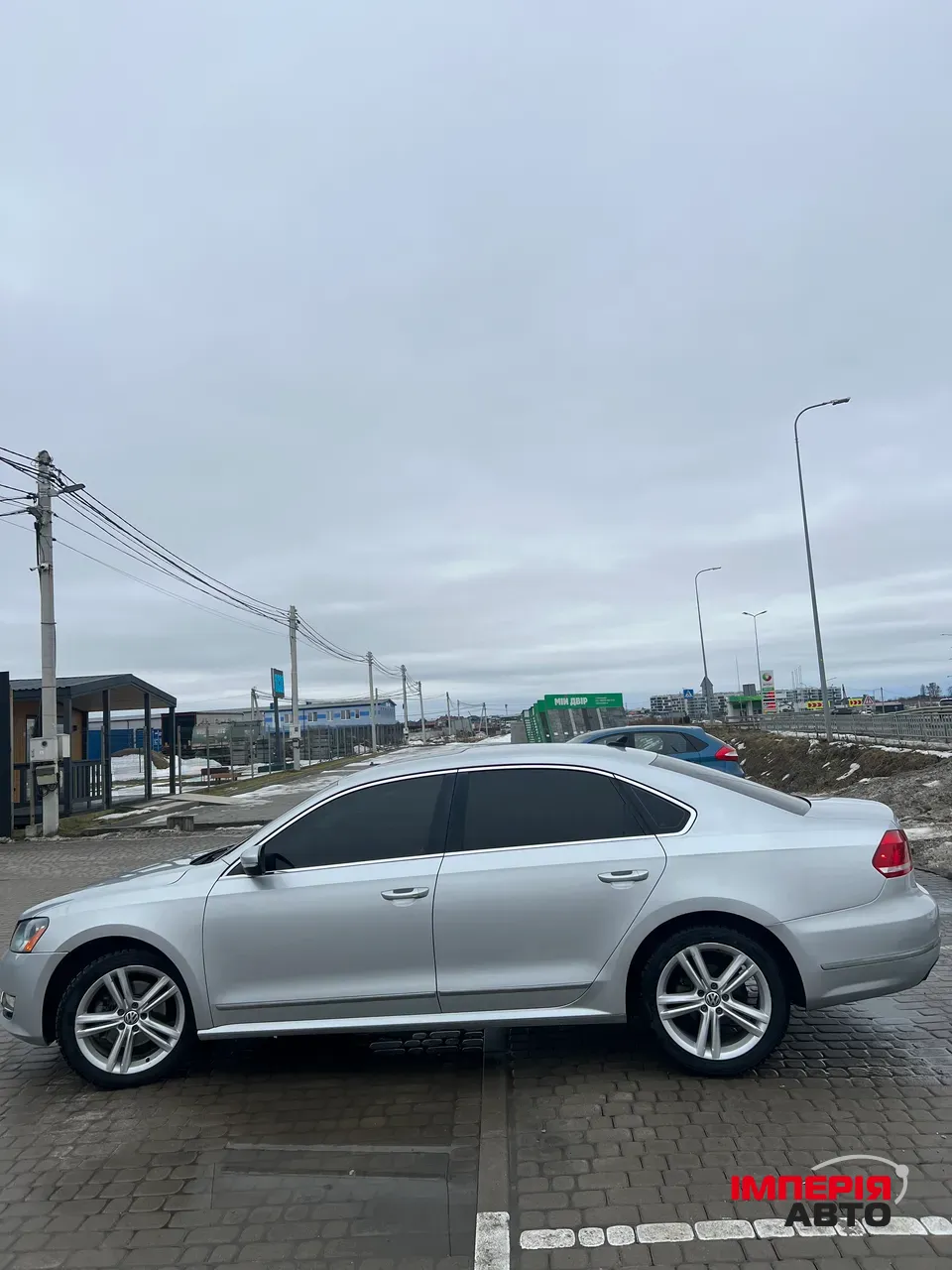Volkswagen Passat - фото 7