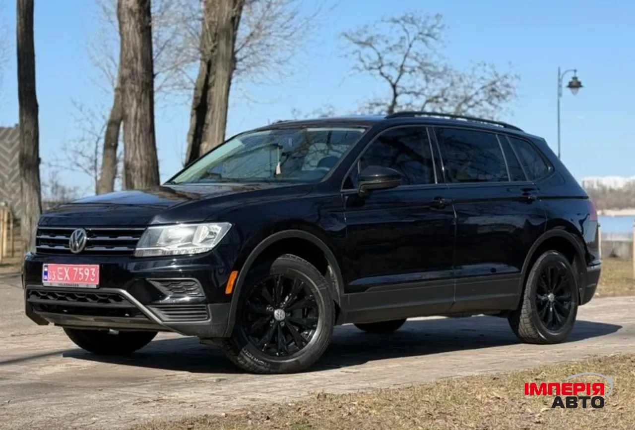 Volkswagen Tiguan - фото 9