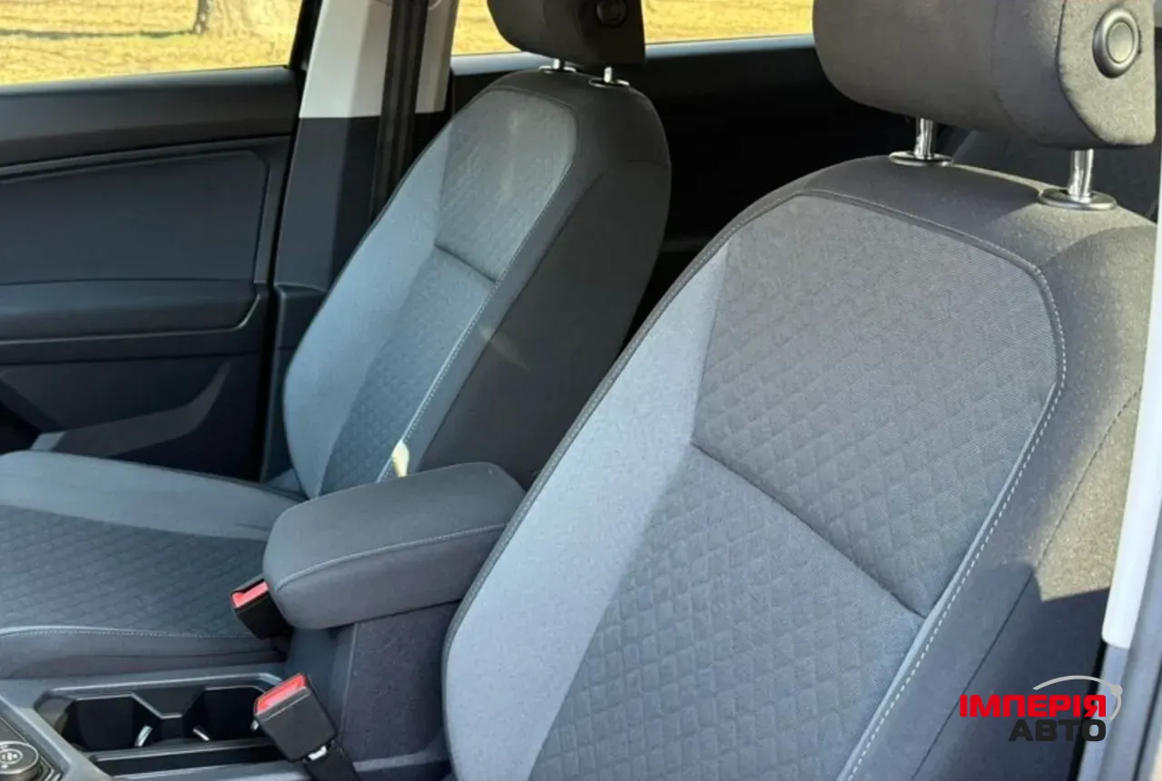 Volkswagen Tiguan - фото 7