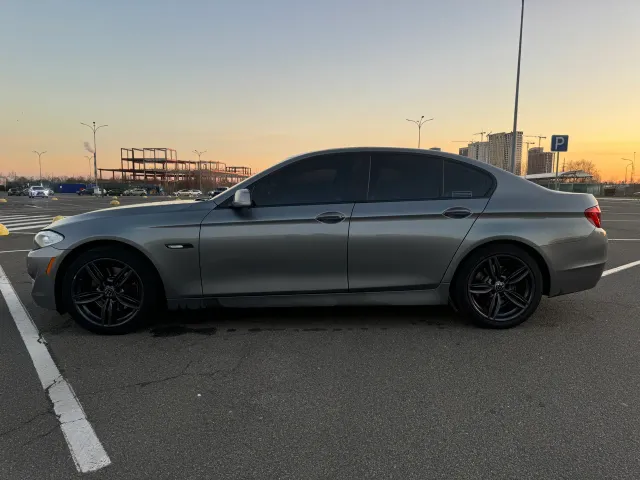 BMW 5 серії - фото 5