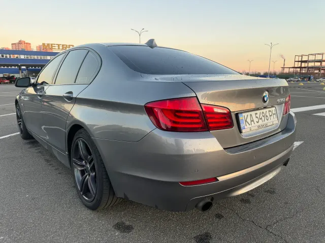 BMW 5 серії - фото 4