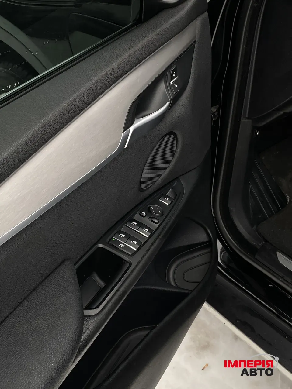 BMW X5 - фото 30