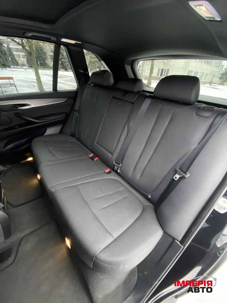 BMW X5 - фото 32