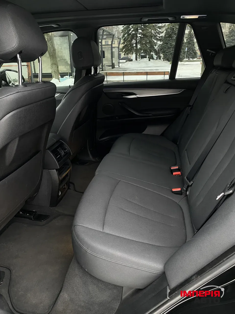 BMW X5 - фото 33