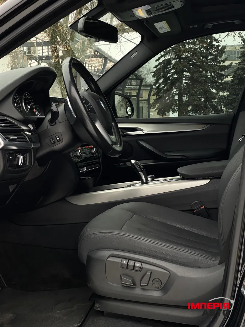 BMW X5 - фото 20