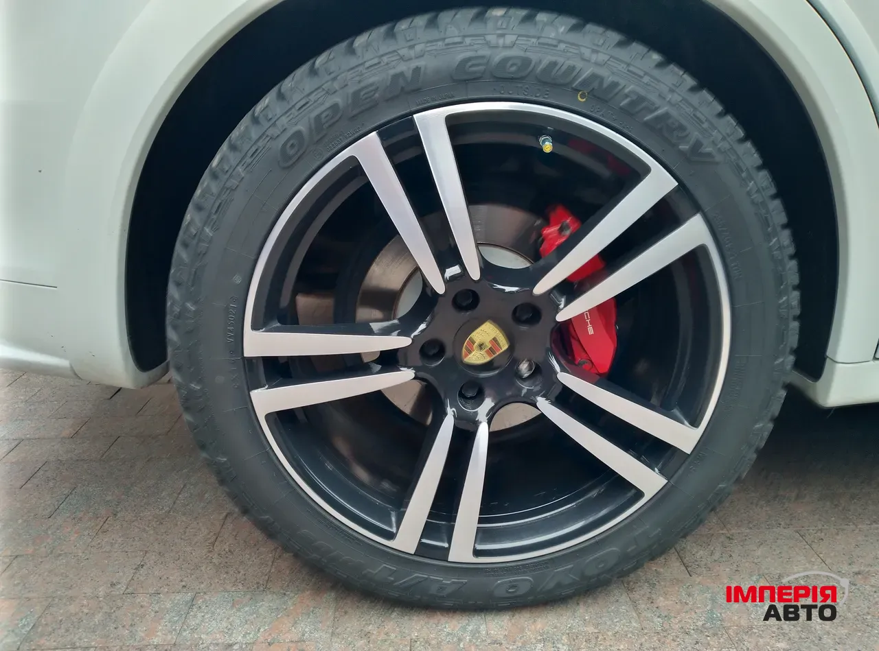 Porsche Cayenne - фото 8