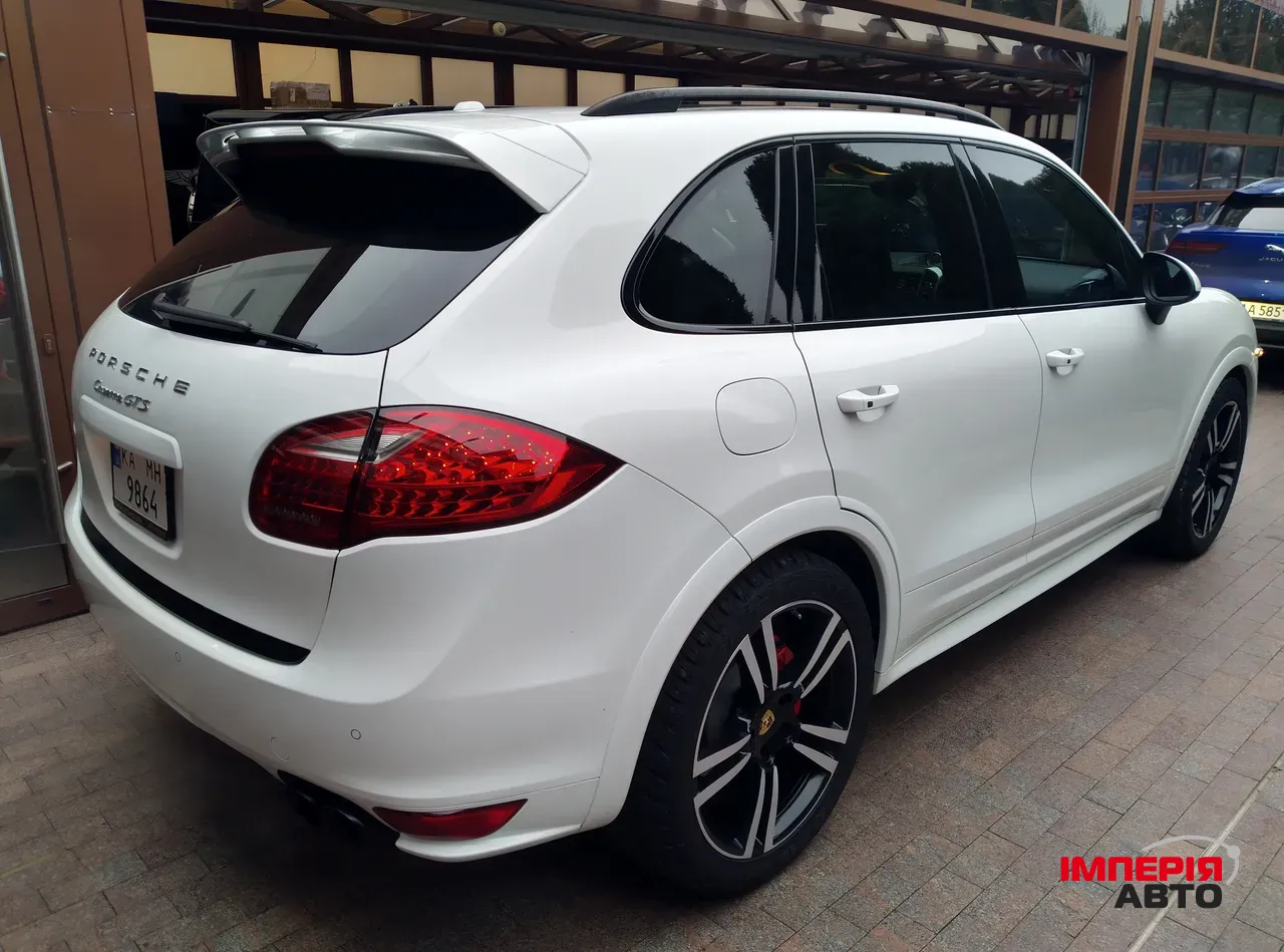 Porsche Cayenne - фото 3