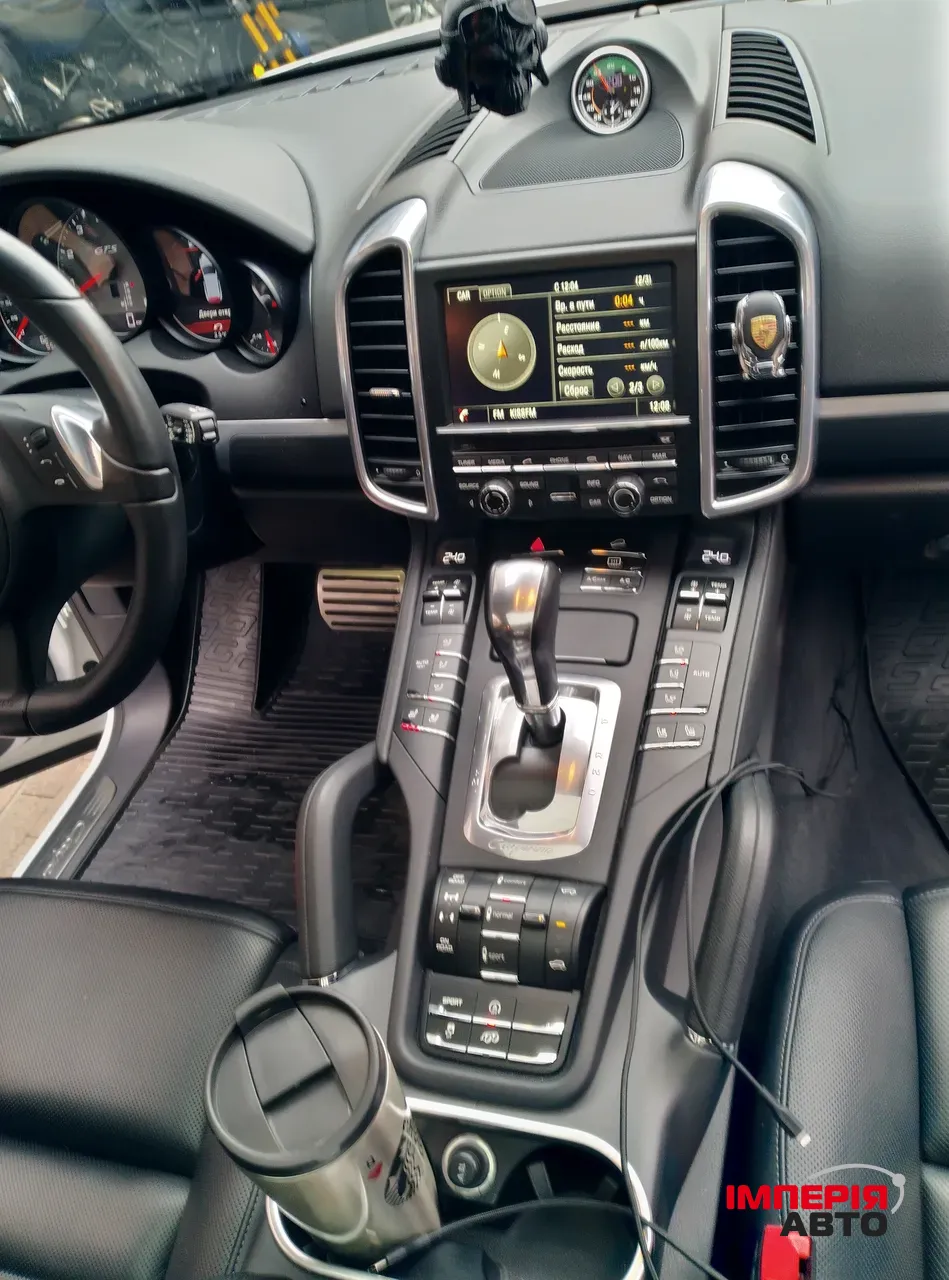 Porsche Cayenne - фото 6