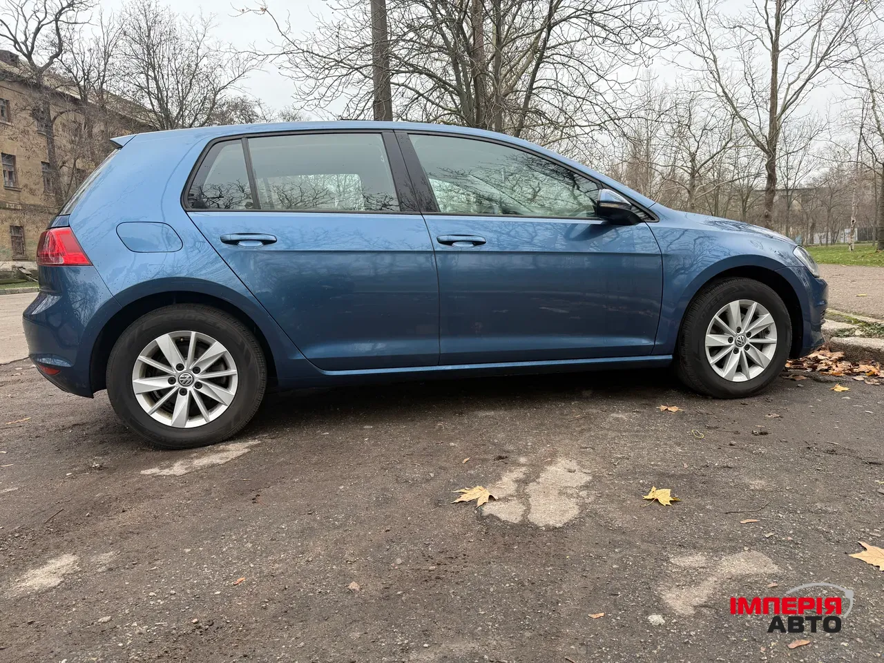 Volkswagen Golf - фото 8