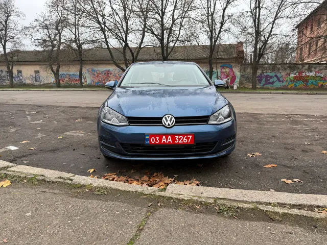Volkswagen Golf - фото 2
