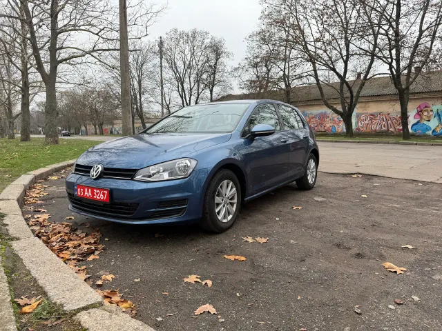 Volkswagen Golf - фото 3