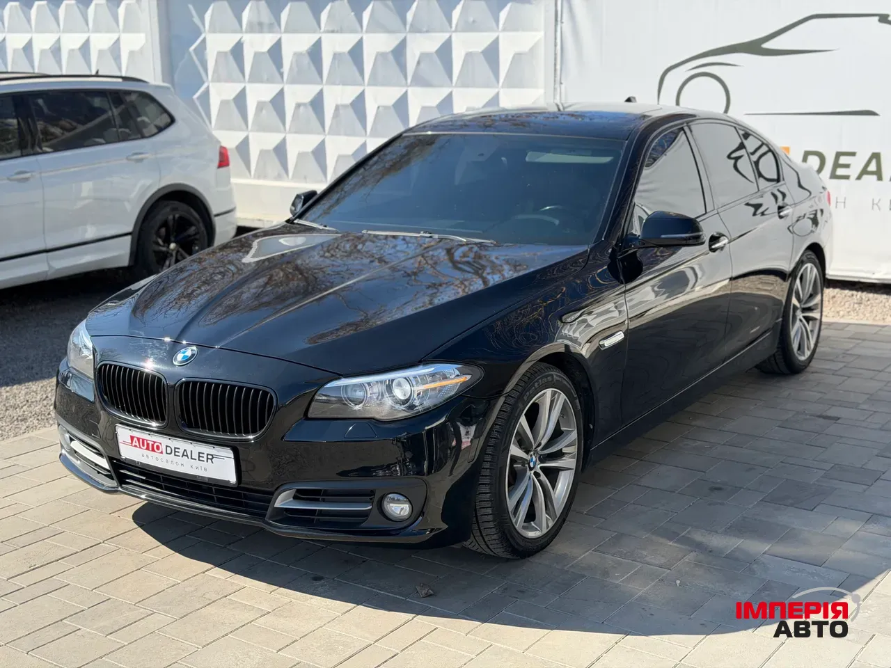 BMW 5 серії - фото 3