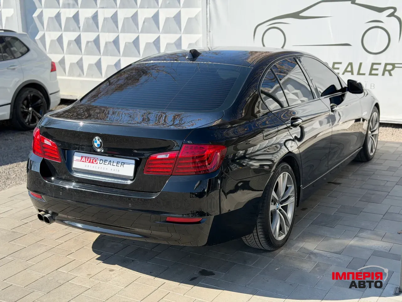 BMW 5 серії - фото 9