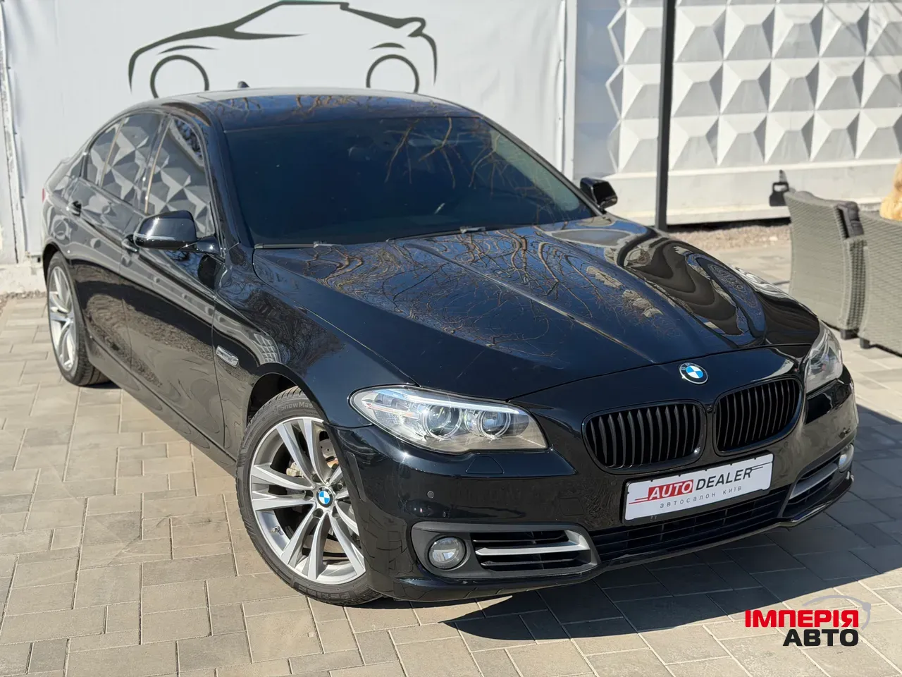 BMW 5 серії - фото 1