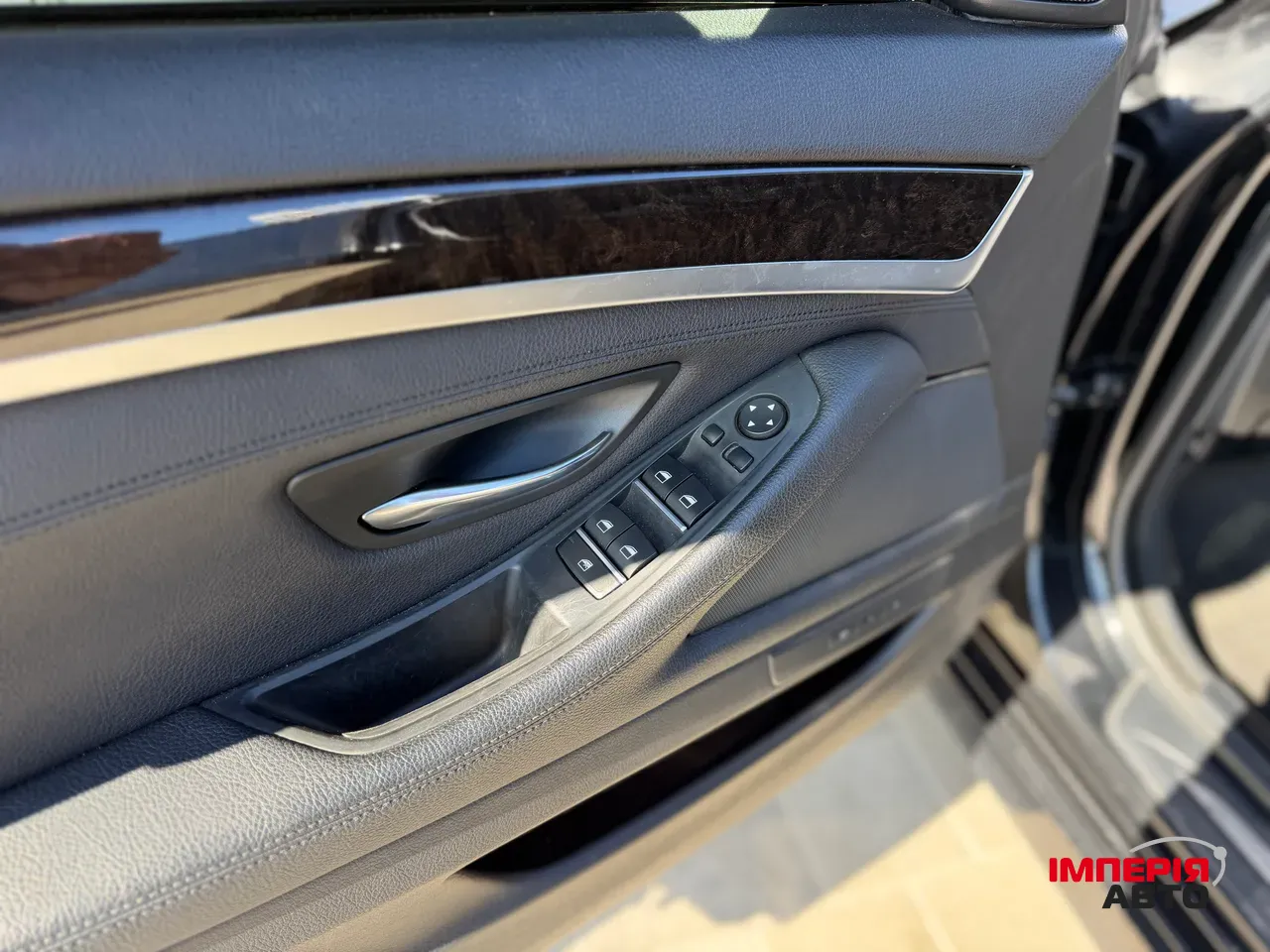 BMW 5 серії - фото 16