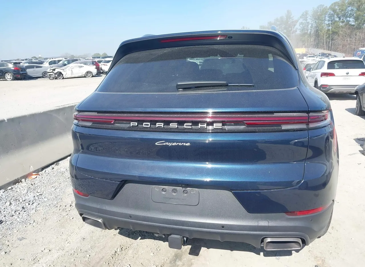 Porsche Cayenne - фото 7