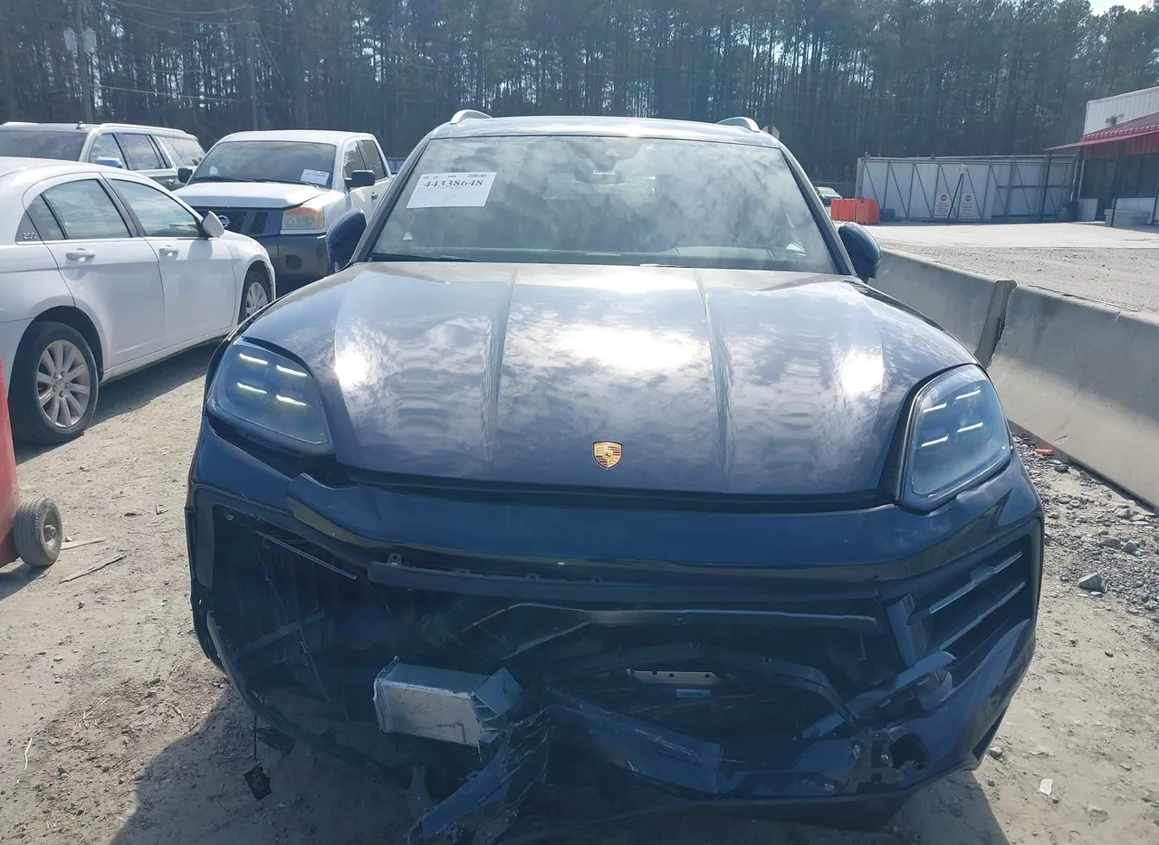 Porsche Cayenne - фото 2