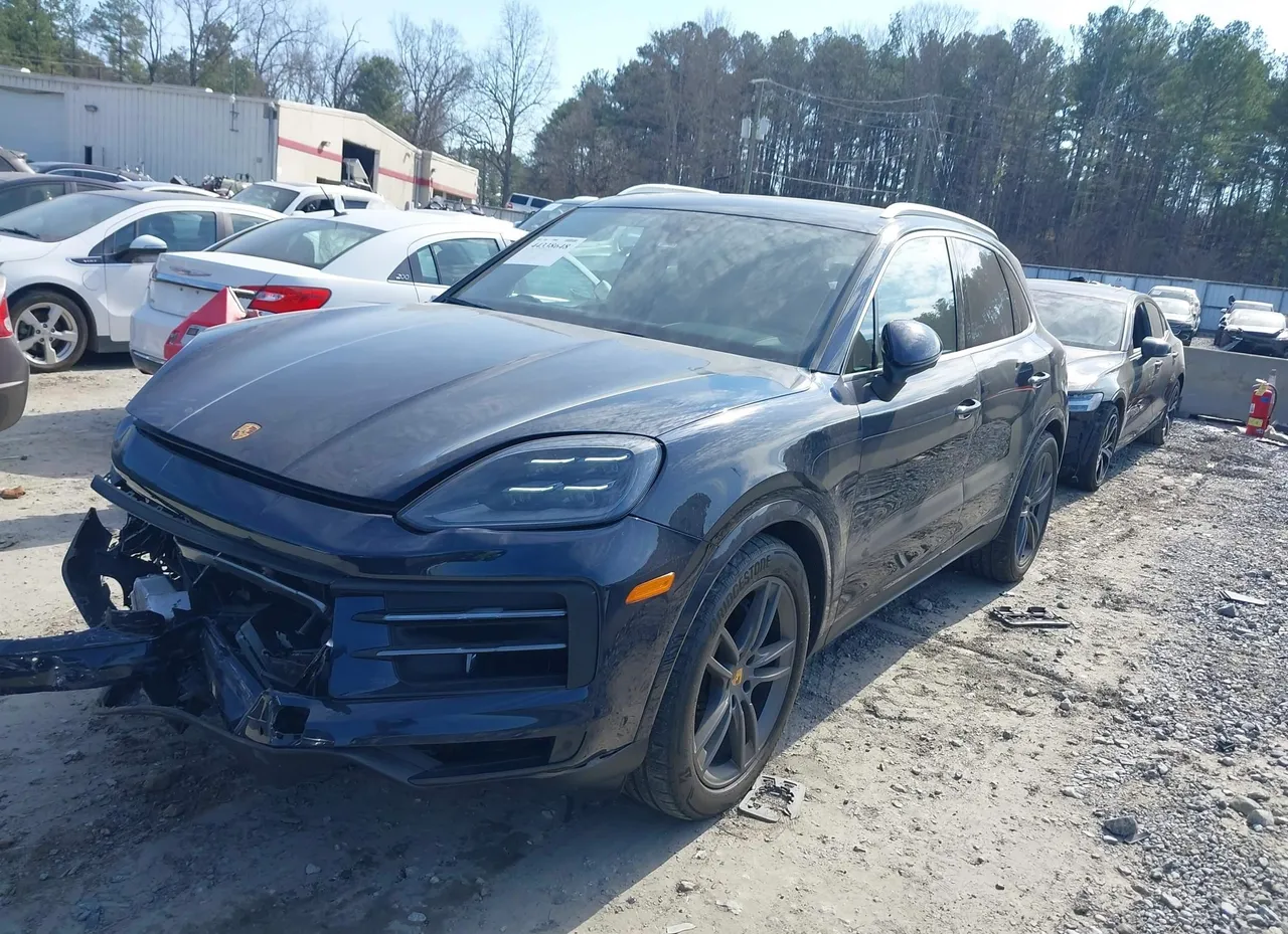 Porsche Cayenne - фото 1