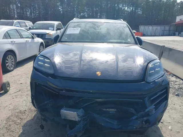 Porsche Cayenne - фото 2