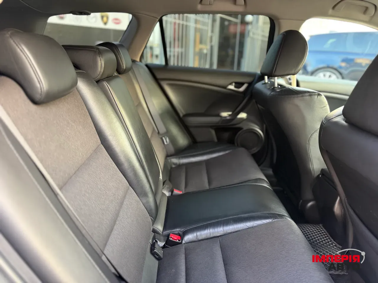 Honda Accord - фото 9