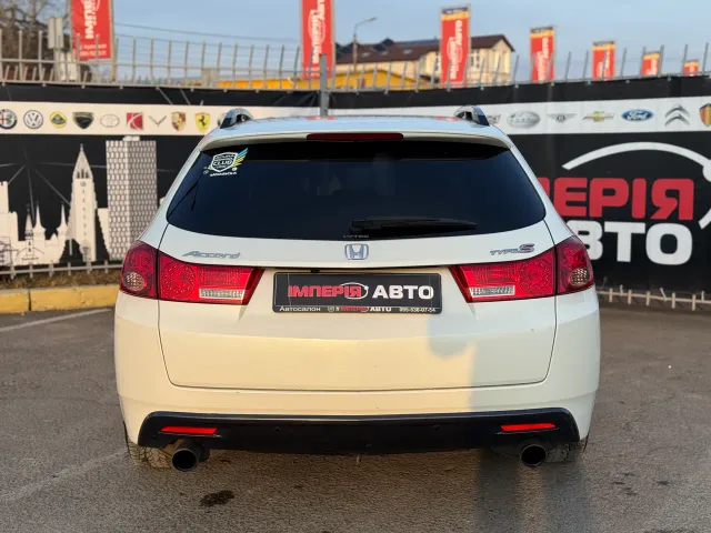 Honda Accord - фото 4