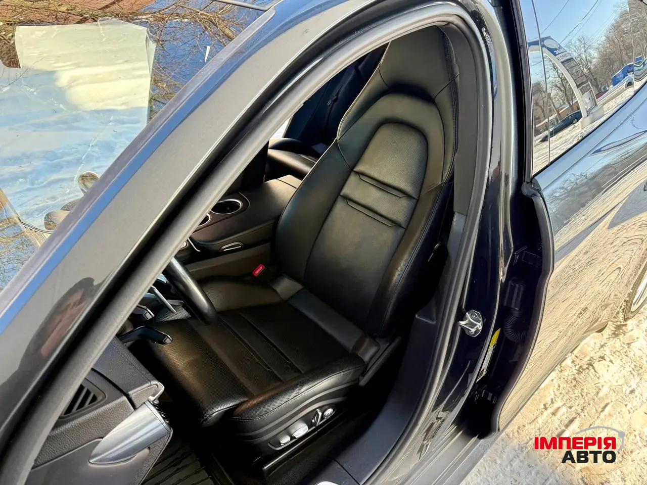 Porsche Panamera - фото 23