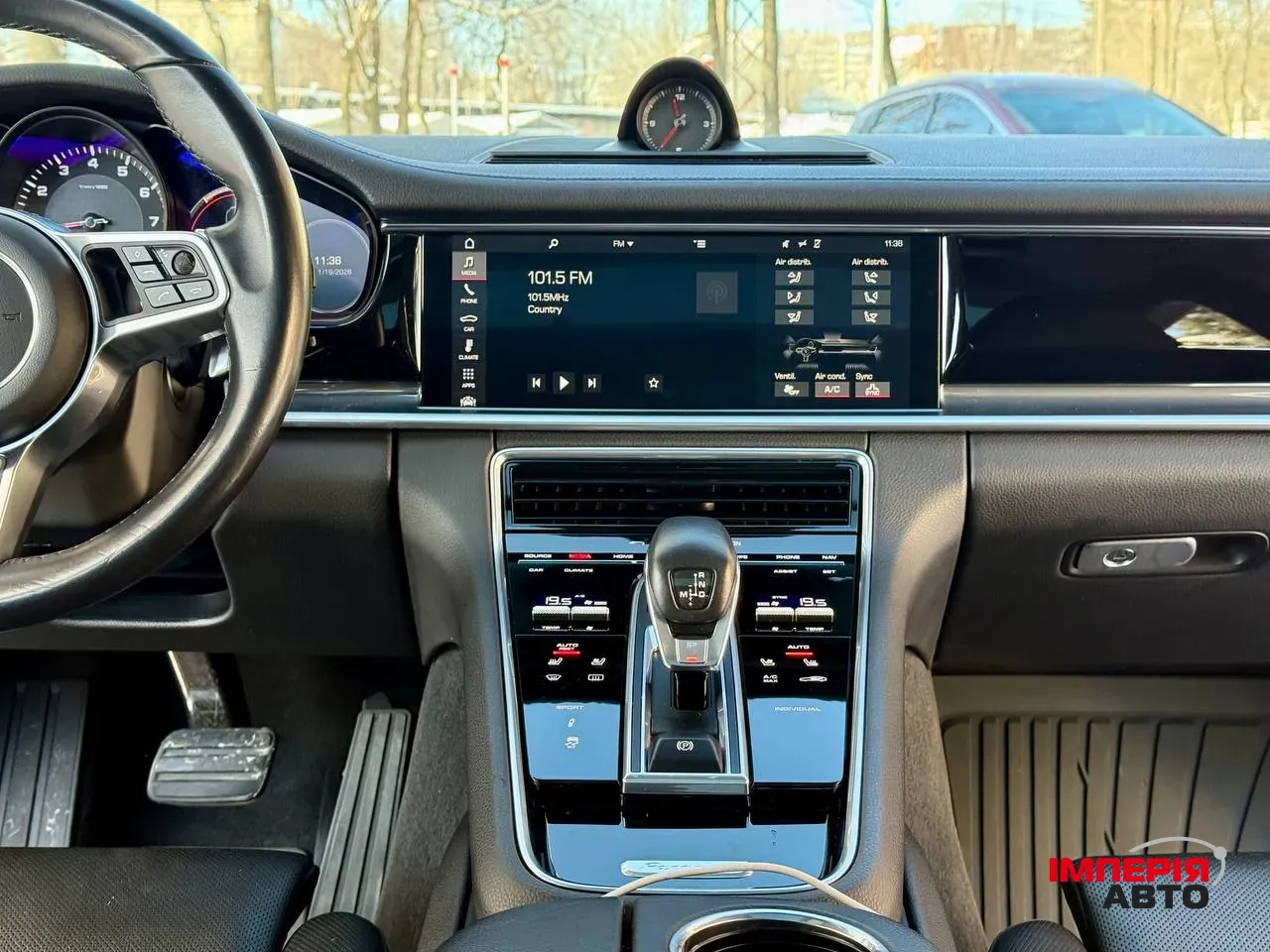 Porsche Panamera - фото 19