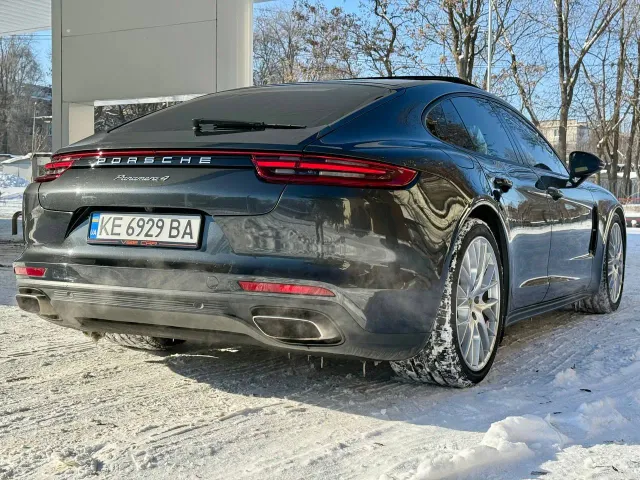 Porsche Panamera - фото 4