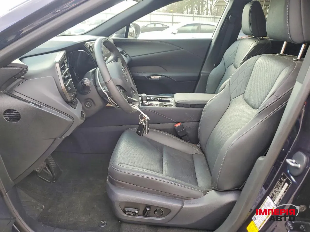 Lexus RX - фото 7