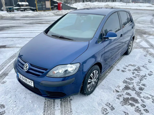 Volkswagen Golf Plus - фото 3