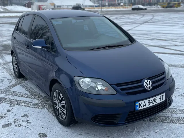 Volkswagen Golf Plus - фото 1