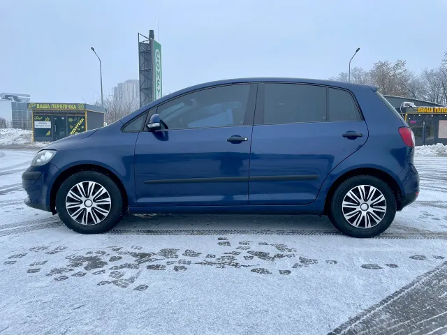 Volkswagen Golf Plus - фото 4